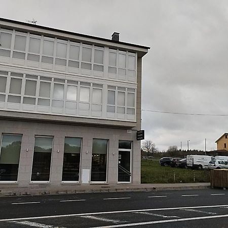 Albergue Valin Lama Palas de Rei Exterior foto